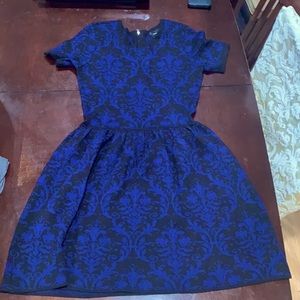 Romeo + Juliet Couture -size S